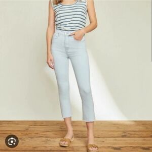 VERONICA BEARD CARLY KICK-FLARE JEAN RAW HEM IN ASPEN